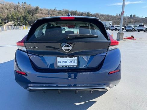 Used 2023 Nissan Leaf S image 4