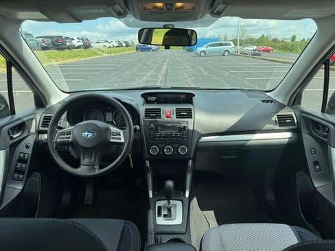 Used 2015 Subaru Forester 2.5i Premium w/ All-Weather Package image 14