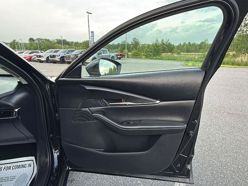 Used 2023 MAZDA CX-30 AWD 2.5 S w/ Preferred Package image 16