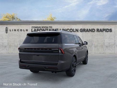 New 2026 Lincoln Navigator L Reserve image 8
