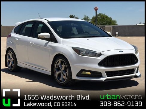 Used 2015 Ford Focus ST FWD image 1