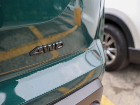 Used 2024 Nissan Pathfinder Rock Creek AWD/4WD image 12