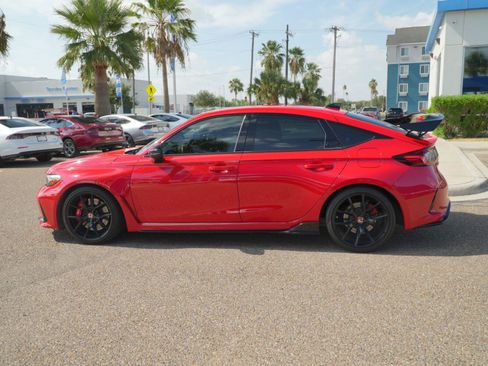Used 2025 Honda Civic Type R image 8