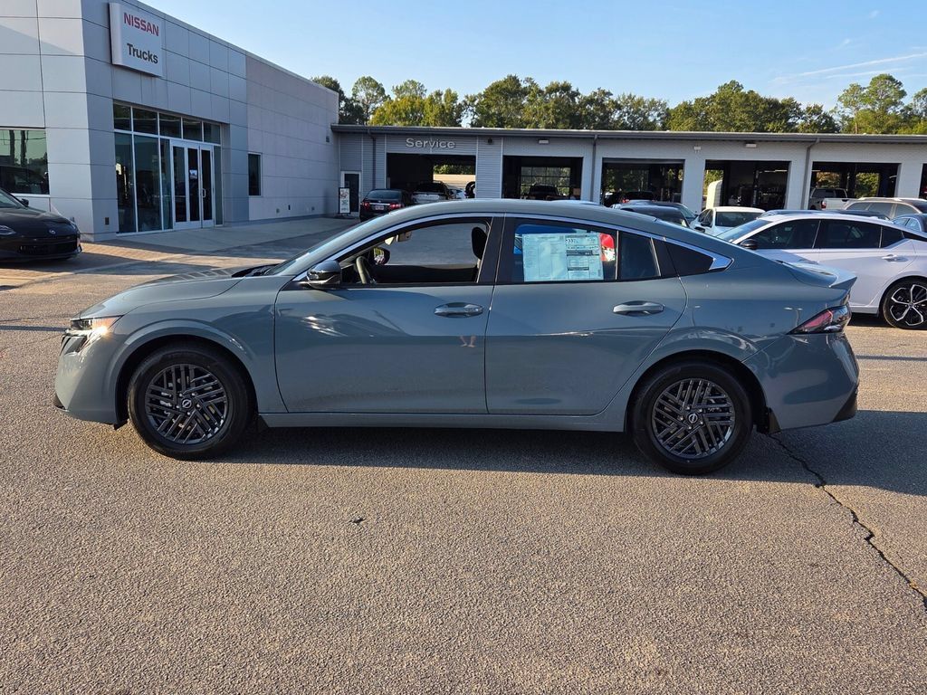 New 2027 Nissan Sentra SV w/ SV Convenience Package FWD image 2