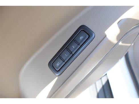 Used 2019 Chevrolet Tahoe Premier image 19