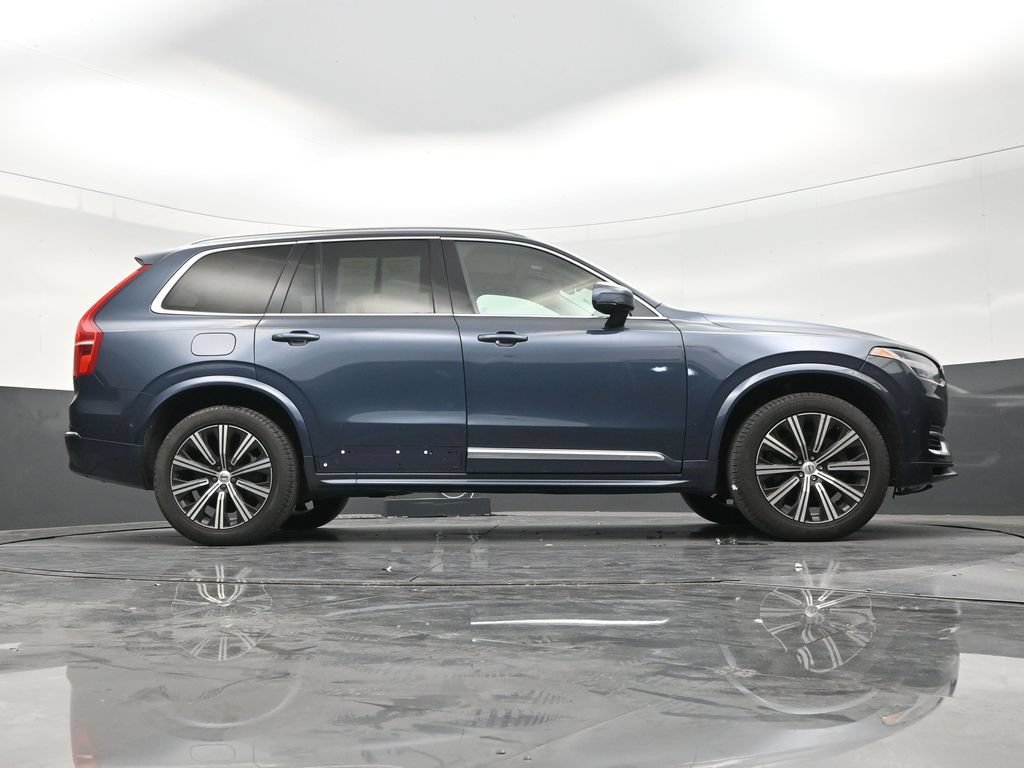 Used 2023 Volvo XC90 B6 Plus AWD/4WD image 25