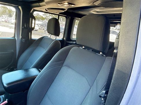 Used 2021 Jeep Wrangler Unlimited Sport image 20