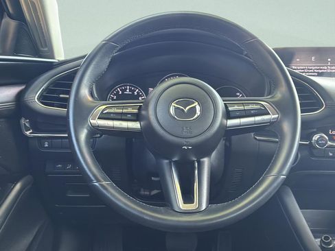 Used 2023 MAZDA MAZDA3 s FWD image 18