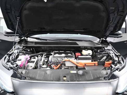 Used 2023 Subaru Solterra AWD image 32