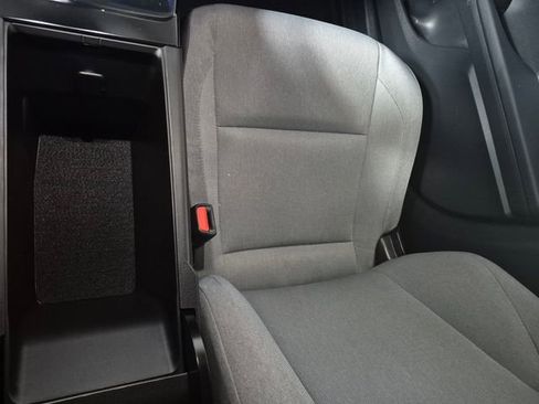 Certified 2025 Toyota Camry LE w/ Convenience Package image 28