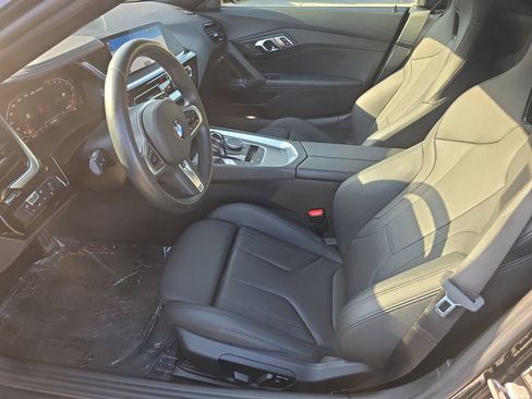 Used 2020 BMW Z4 M40i image 8