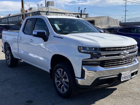 Used 2020 Chevrolet Silverado 1500 LT w/ LT Value Package image 5