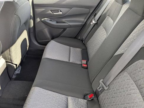 Used 2026 Nissan Sentra SV w/ SV Convenience Package FWD image 27