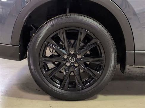 Used 2023 MAZDA CX-5 Carbon Edition image 13