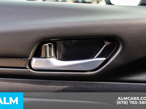 Used 2025 Nissan Altima 2.5 SV image 38