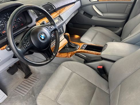 Used 2003 BMW X5 3.0i AWD/4WD image 4
