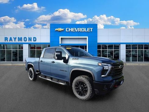 New 2026 Chevrolet Silverado 2500 LTZ w/ Trail Boss Package AWD/4WD image 11