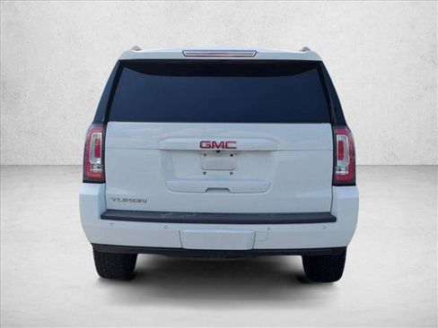 Used 2020 GMC Yukon SLT AWD/4WD image 5