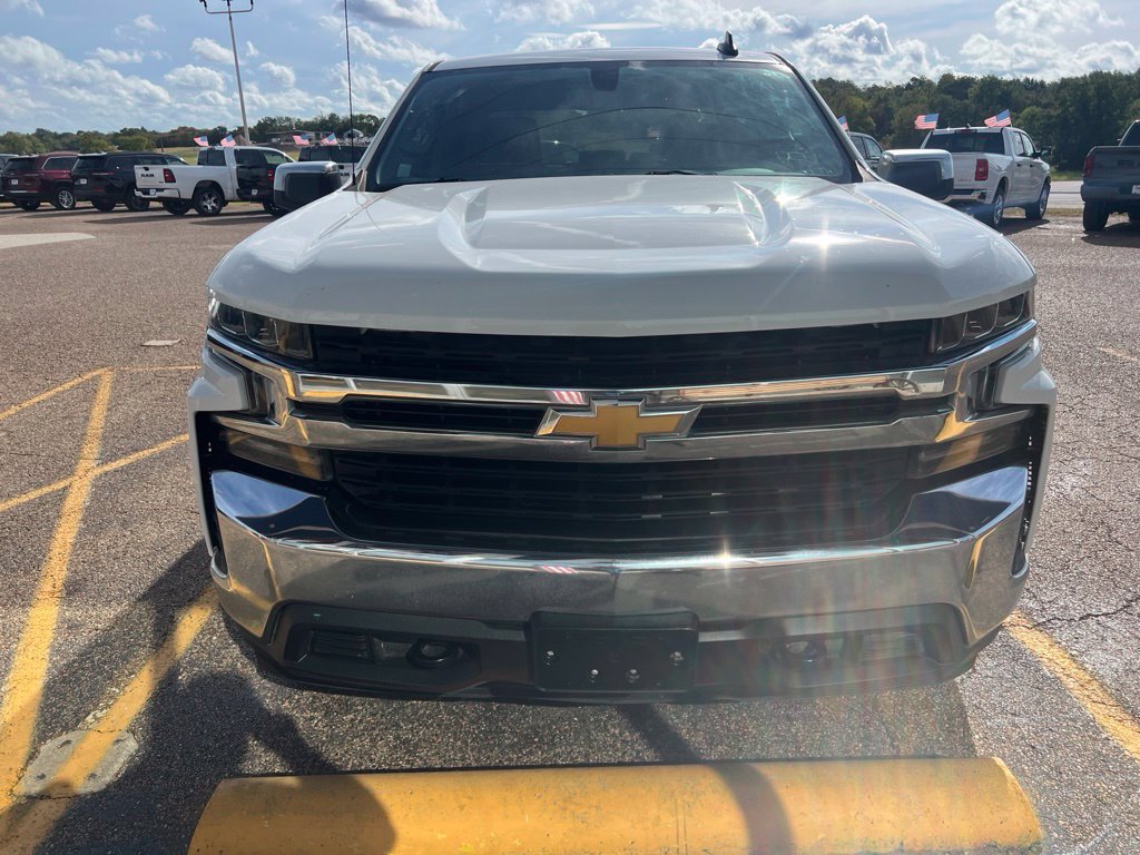 Used 2020 Chevrolet Silverado 1500 LT w/ All-Star Edition AWD/4WD image 2