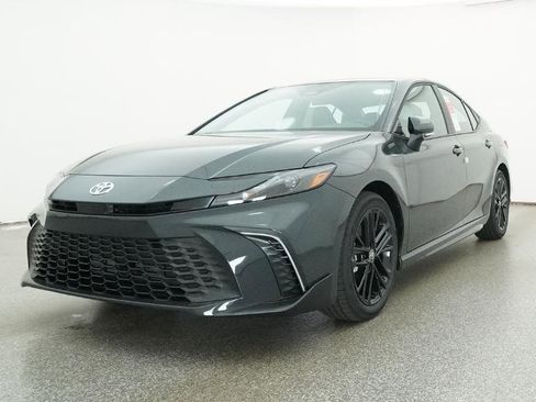 New 2026 Toyota Camry SE FWD image 19