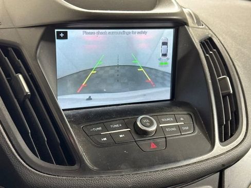 Used 2018 Ford Escape SEL image 24