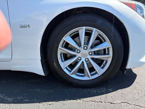 Used 2016 INFINITI Q50 3.0t Premium w/ 3.0T Premium Plus Package AWD/4WD image 6