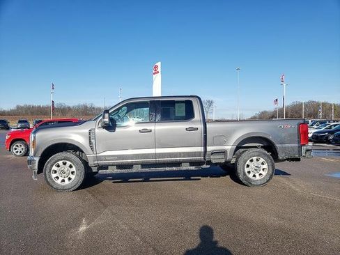 Used 2024 Ford F250 XLT image 8