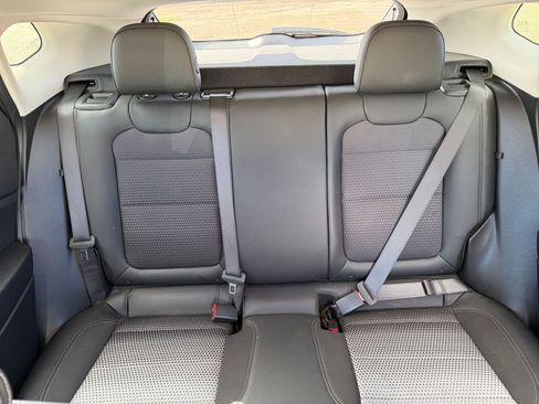 Used 2025 Chevrolet Trax LT image 36