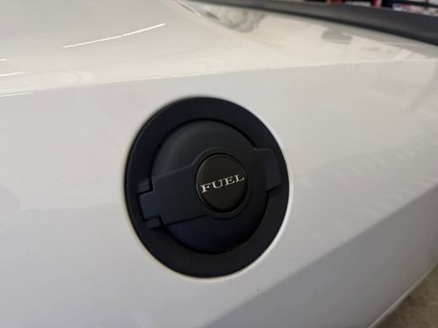 Used 2022 Dodge Challenger R/T w/ Plus Package image 25