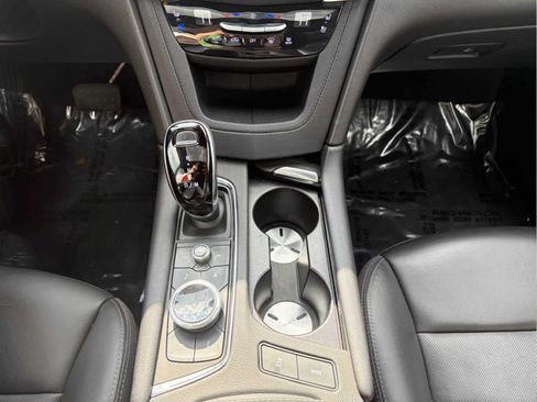 Used 2025 Cadillac XT5 Premium Luxury AWD/4WD image 23