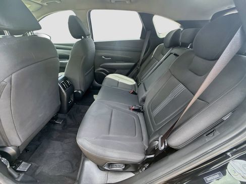 Used 2025 Hyundai Tucson SEL FWD image 21