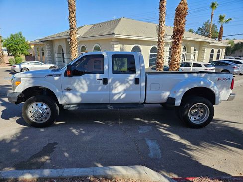 Used 2016 Ford F350 XLT w/ XLT Value Package AWD/4WD image 4
