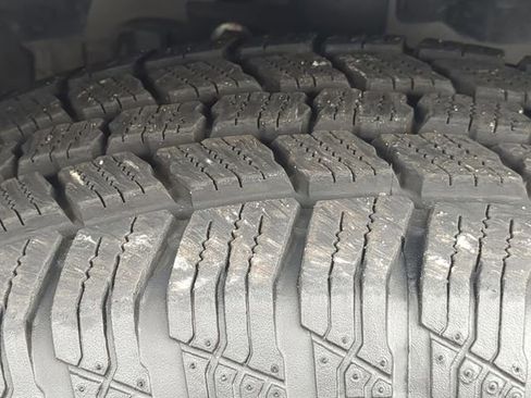 Used 2024 Nissan Rogue S image 16