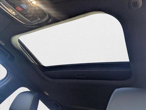 New 2025 Jeep Grand Cherokee L Altitude image 15