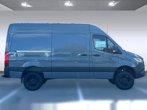 New 2026 Mercedes-Benz Sprinter 2500 image 8