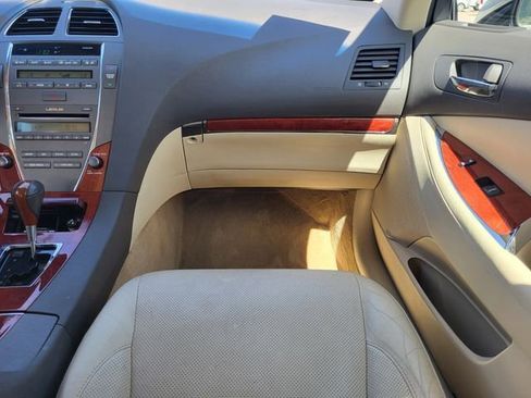Used 2012 Lexus ES 350 image 24