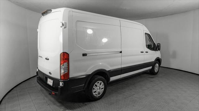 Used 2023 Ford E-Transit Medium Roof RWD image 8