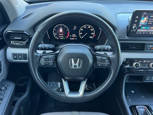 Used 2024 Honda Pilot EX-L image 16