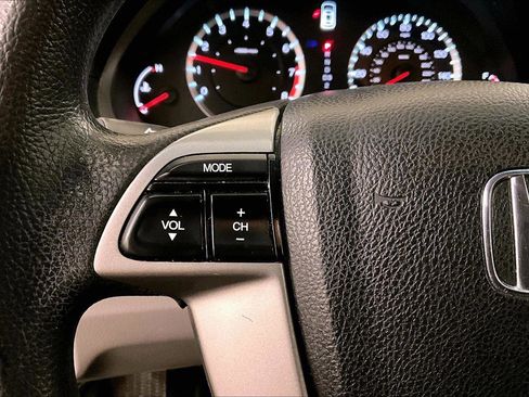Used 2012 Honda Accord LX image 18