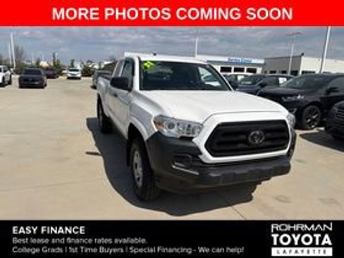 Used 2021 Toyota Tacoma SR image 3