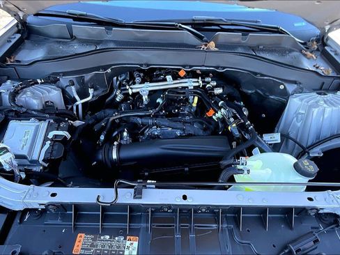 New 2026 Ford Explorer Active w/ Active Comfort Package image 16