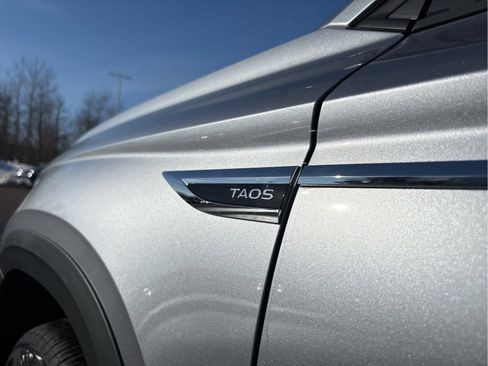 Used 2023 Volkswagen Taos S w/ Driver Assistance Package image 8