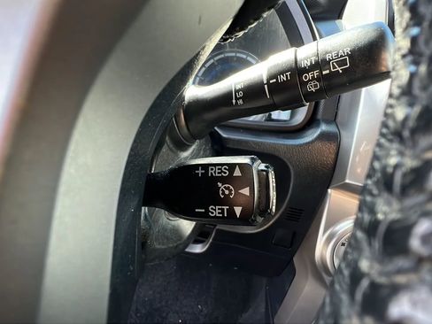 Used 2015 Toyota 4Runner SR5 Premium AWD/4WD image 22