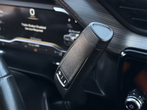 Used 2024 GMC Sierra 2500 Denali Ultimate w/ Max Trailering Package image 19