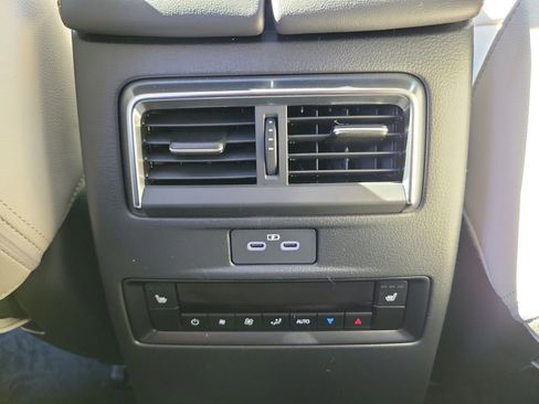 New 2026 MAZDA CX-70 3.3 Turbo w/ Preferred Package image 15