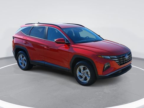 Used 2022 Hyundai Tucson SEL AWD/4WD image 3