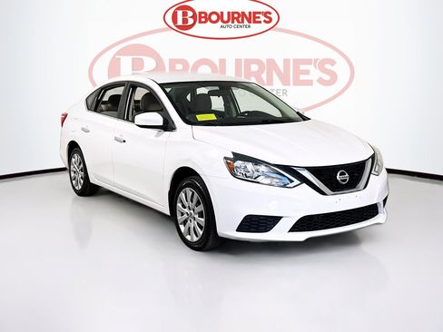 Used 2017 Nissan Sentra S image 1