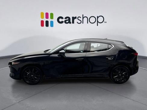 Used 2022 MAZDA MAZDA3 s image 2