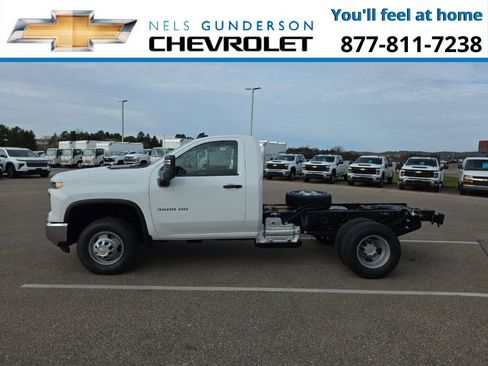 New 2026 Chevrolet Silverado 3500 W/T w/ WT Convenience Package AWD/4WD image 3
