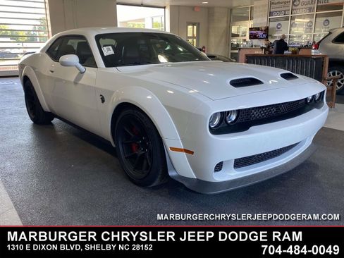 Used 2022 Dodge Challenger SRT Hellcat Redeye RWD image 1